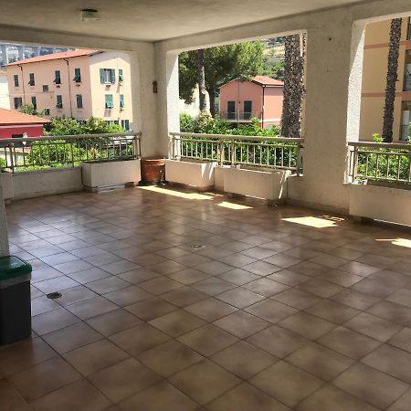 Apartamento Blue Shades Bordighera Exterior foto